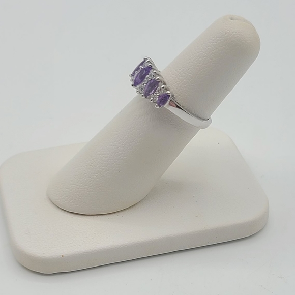 Sterling Silver Purple Marquise Amethyst Simulated Diamond Ring, Size 5.25 - Picture 5 of 8